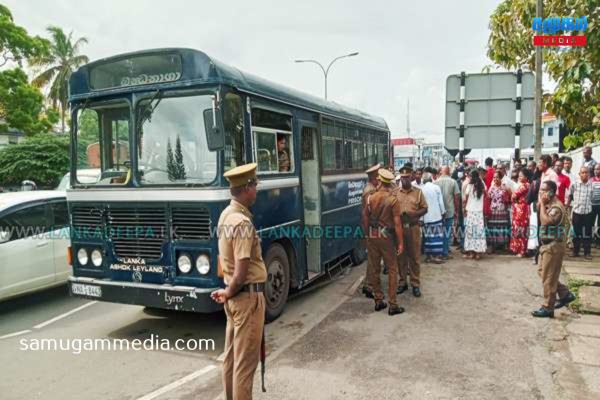 மாணவியின் மர்ம மரணம்: பலத்த பாதுகாப்புடன் நீதிமன்றுக்கு அழைத்துவரப்பட்ட சந்தேக நபர்கள்! samugammedia 